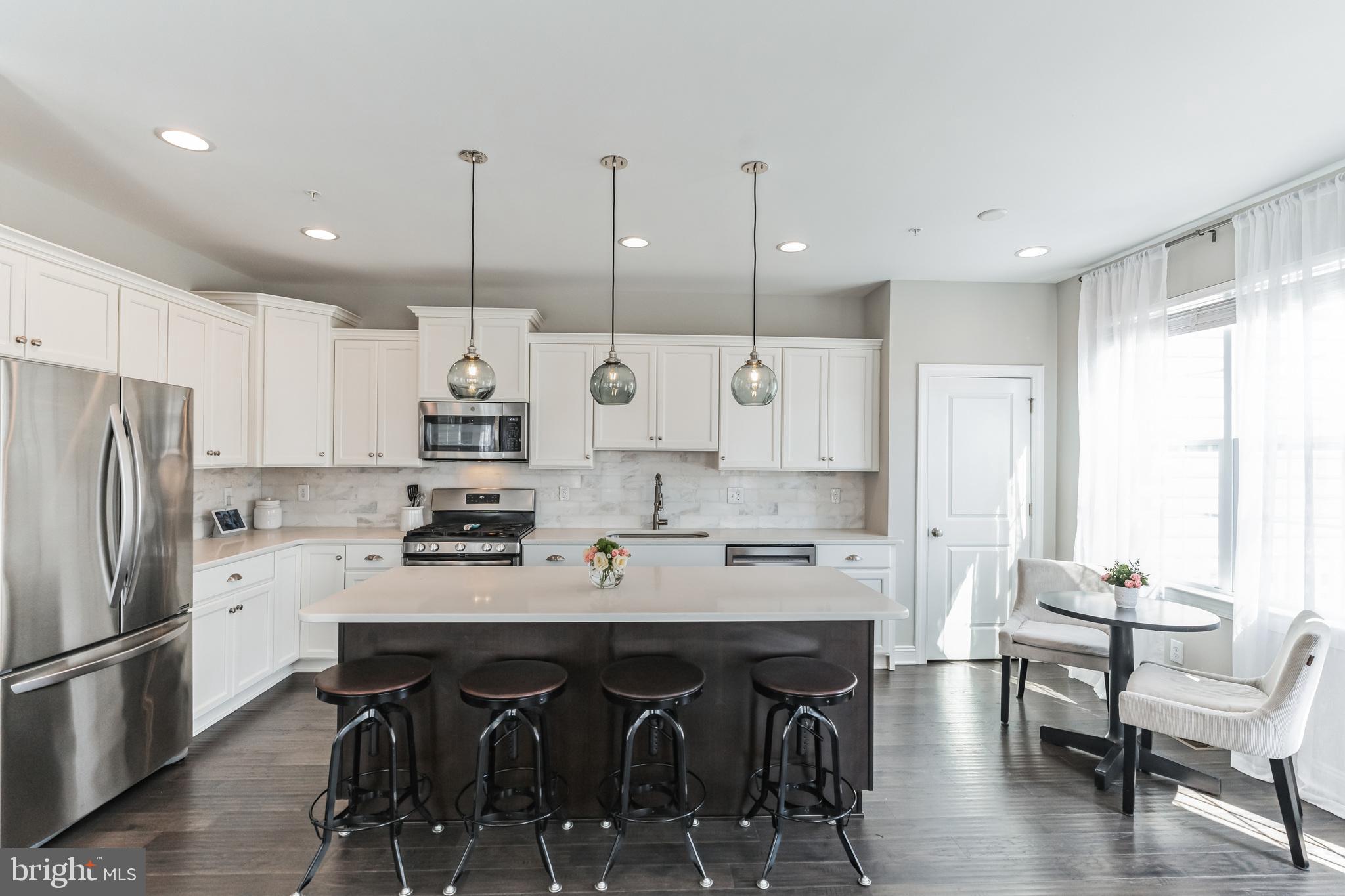 356 W Boulder Dr