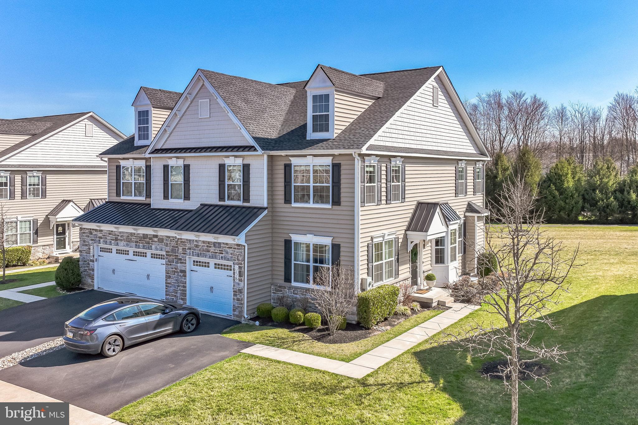 356 W Boulder Dr