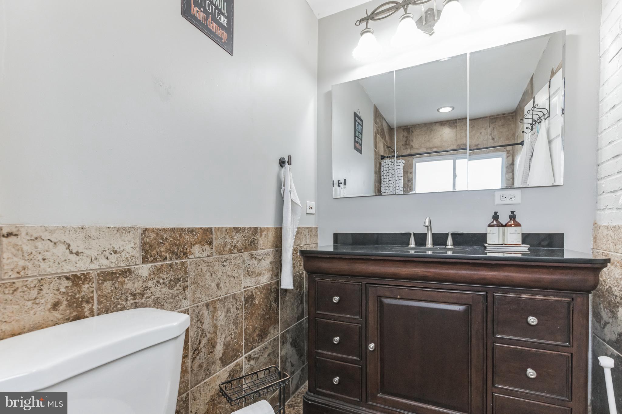 15 Ridge Ln
