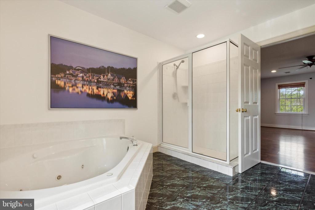 1329 Hilltown Pike