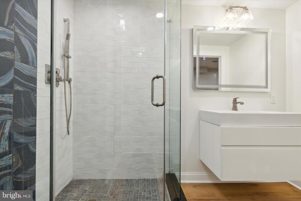 1329 Hilltown Pike