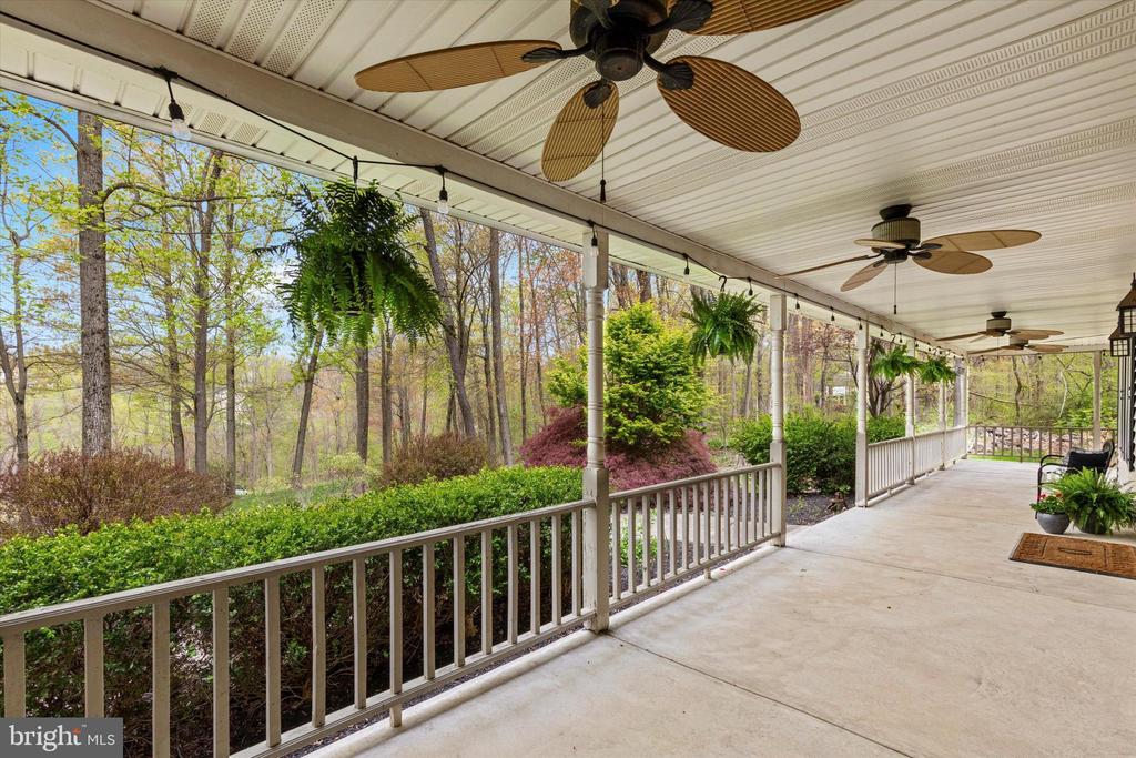 1329 Hilltown Pike