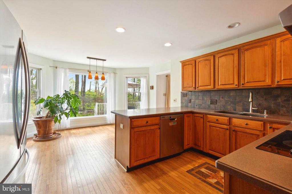 1329 Hilltown Pike
