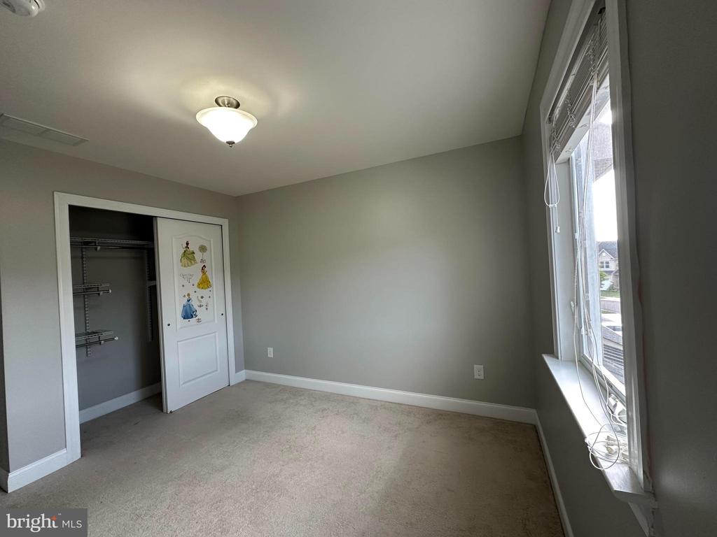 3235 BROOKSIDE DR #81