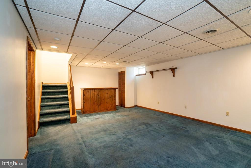 2428 Linksman Ln