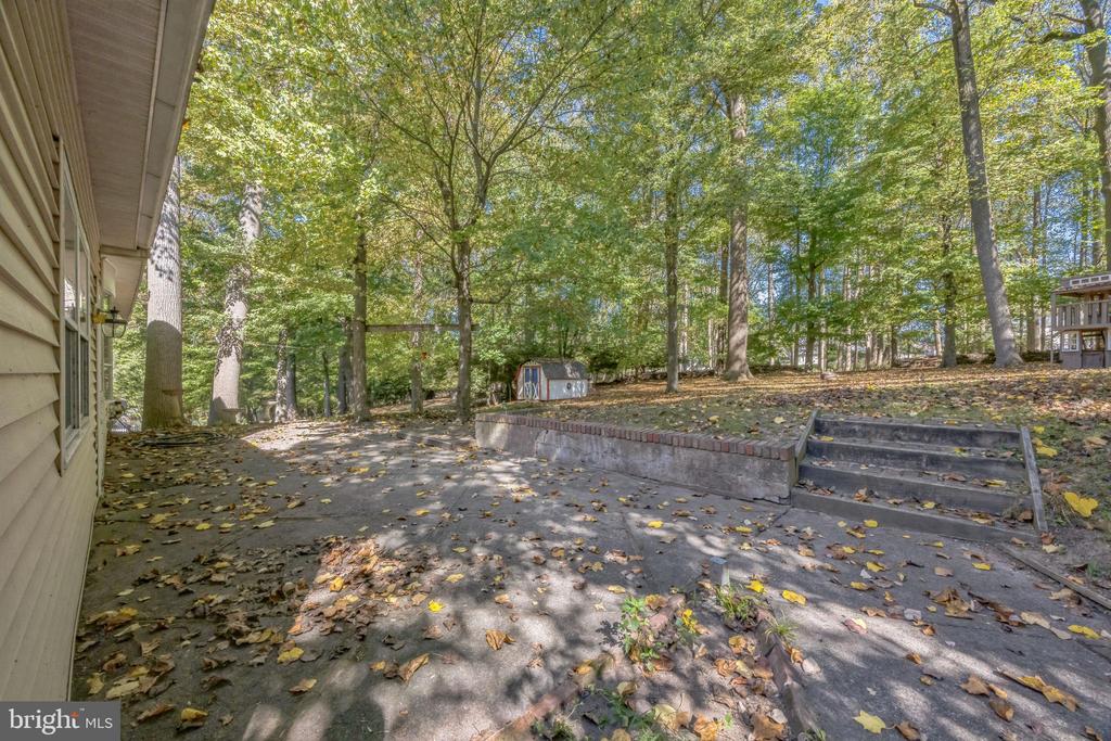 51 Wood Stream Dr