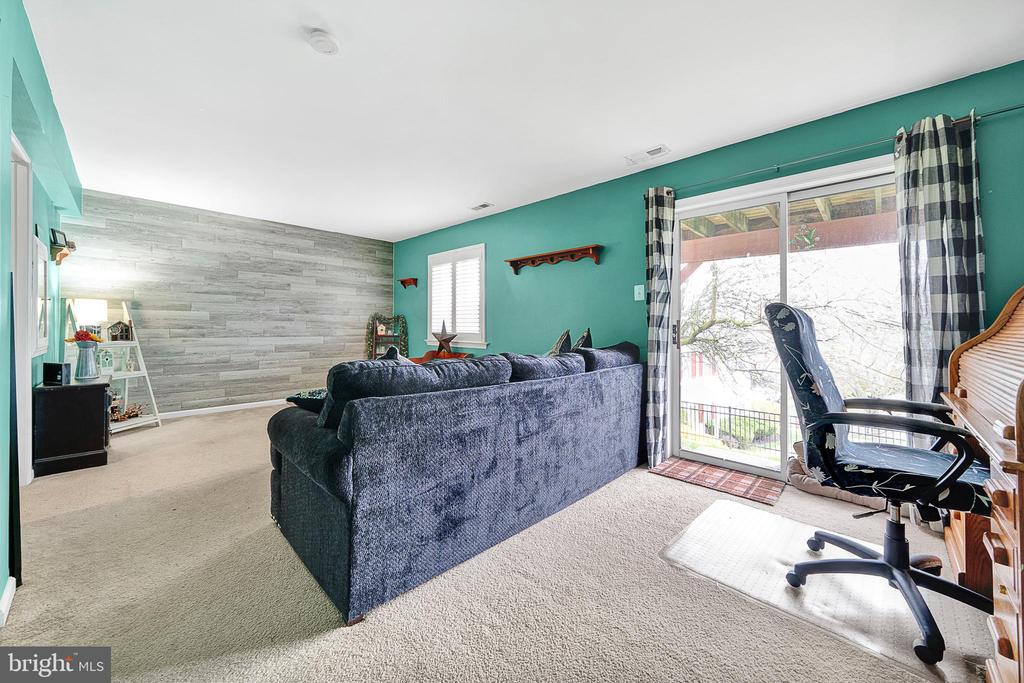 3777 Swetland Dr