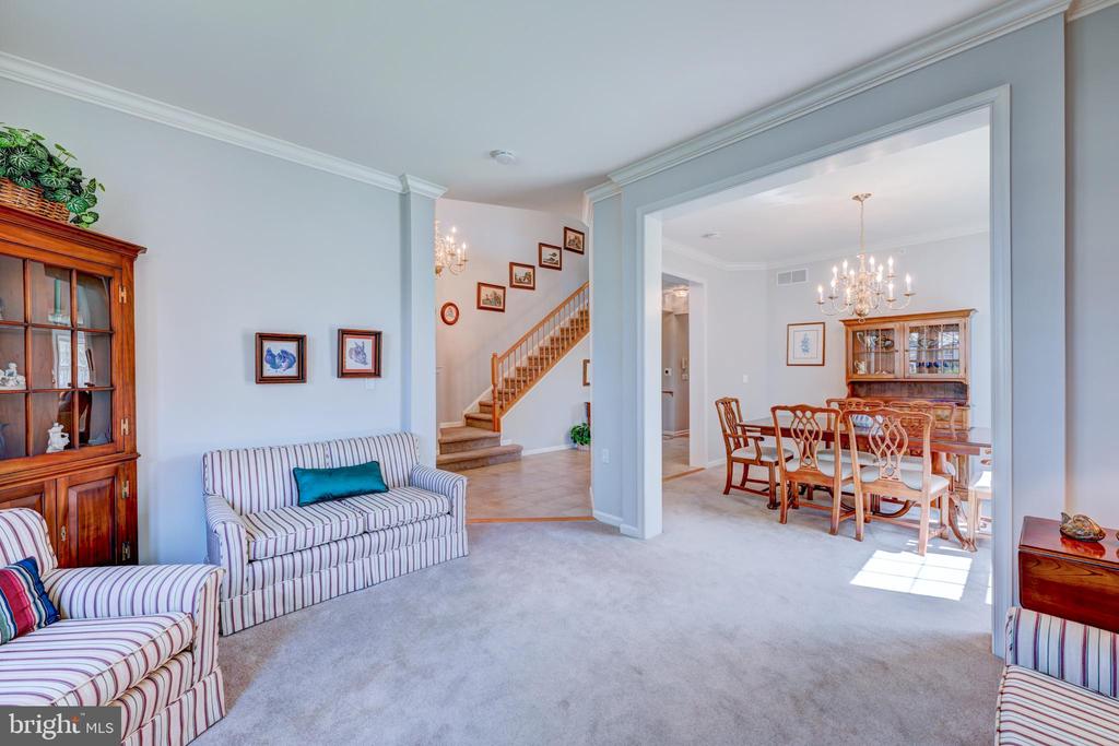 513 Tara Ct