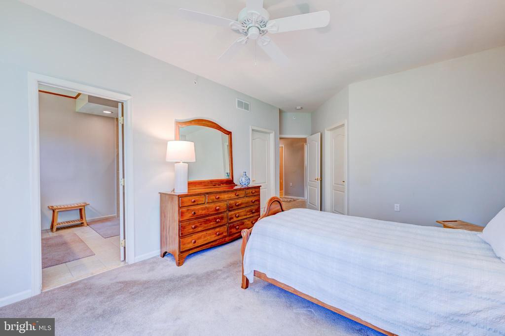 513 Tara Ct