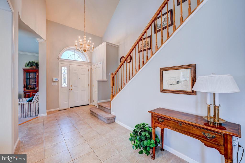 513 Tara Ct