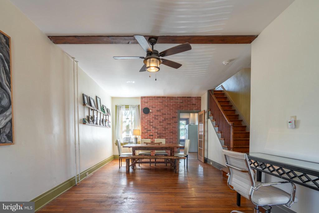 261 N 4th St