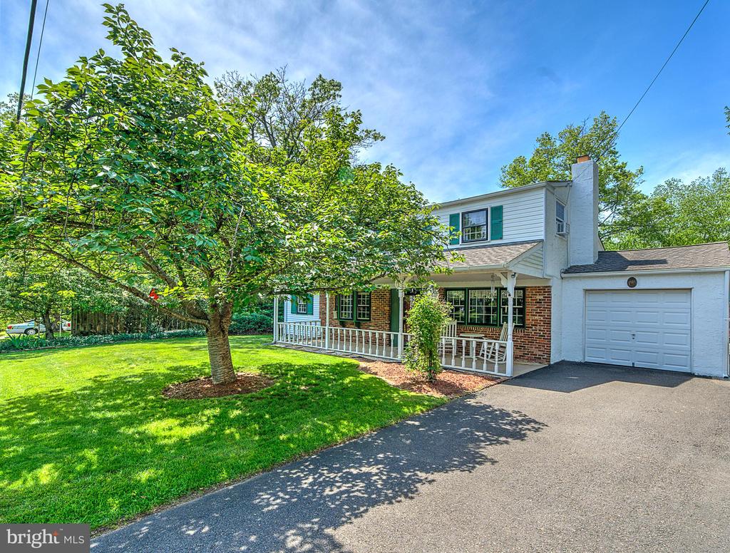 370 Kansas Rd
