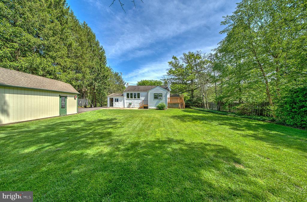 370 Kansas Rd