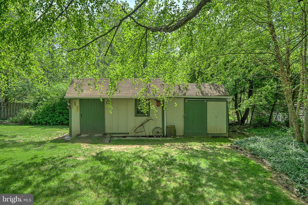 370 Kansas Rd