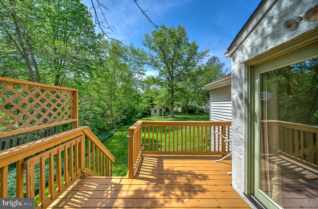 370 Kansas Rd