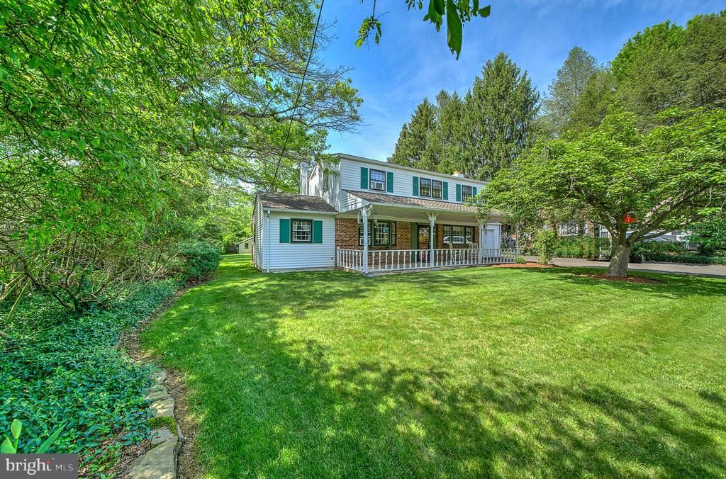 370 Kansas Rd