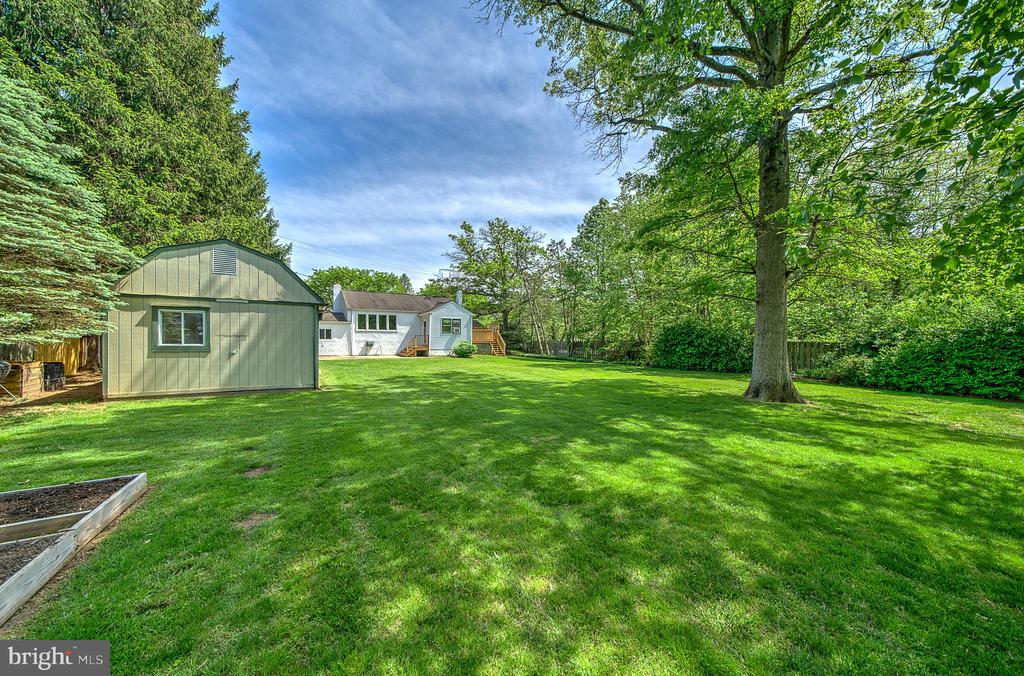 370 Kansas Rd
