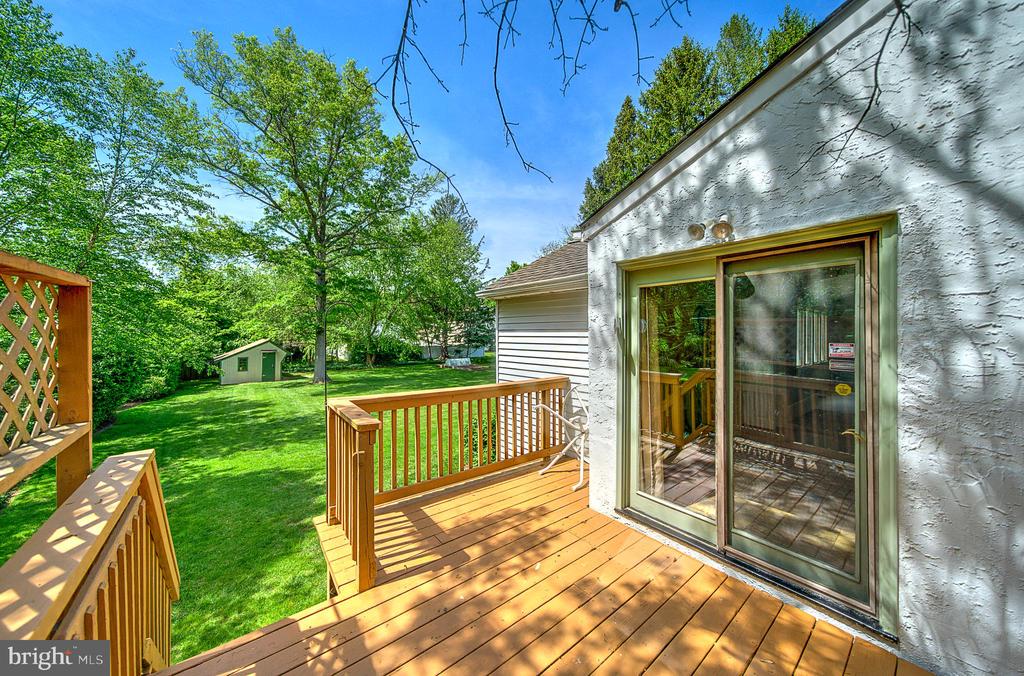 370 Kansas Rd