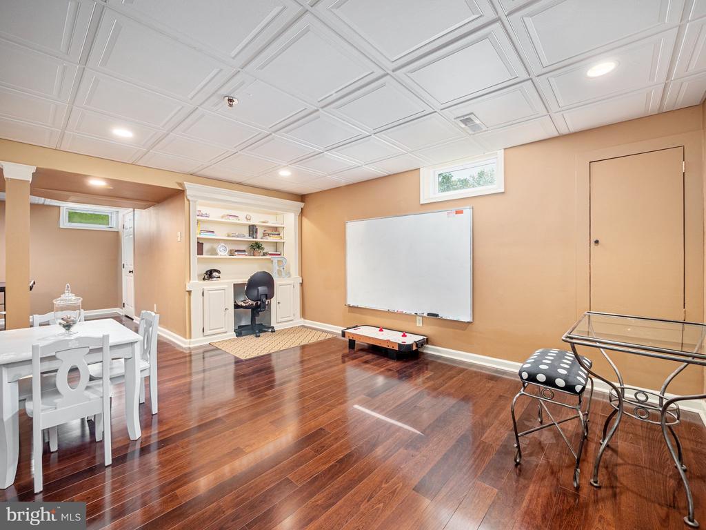 137 Buttercup Blvd