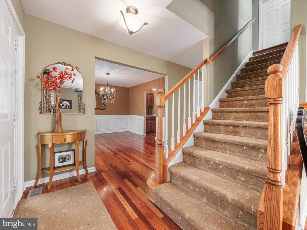 137 Buttercup Blvd