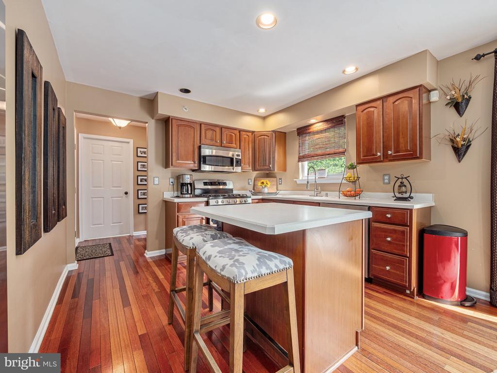 137 Buttercup Blvd