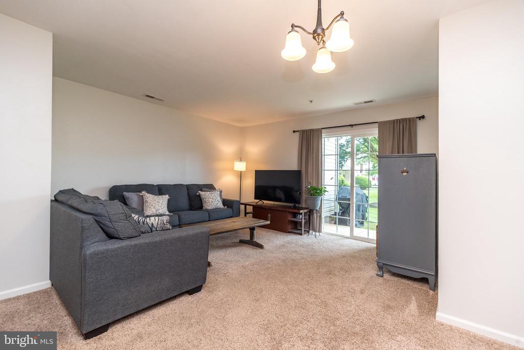 103 Horseshoe Dr #103