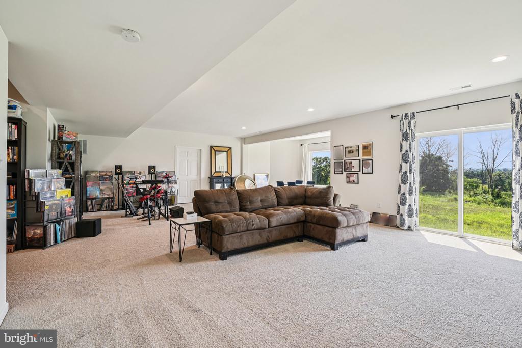 1832 Enclave Dr