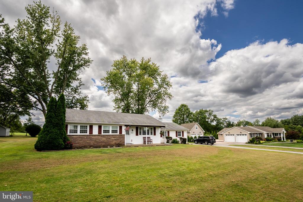 926 CALLOWHILL ROAD