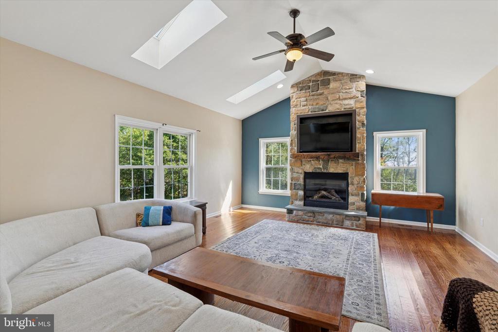 642 RICKERT ROAD