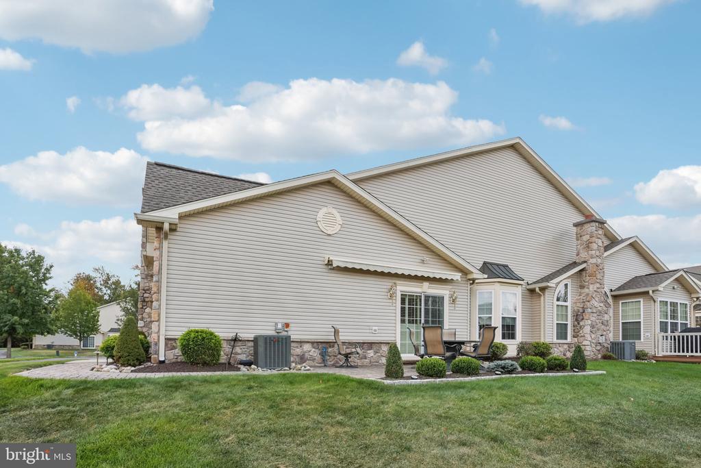 100 VILLA DRIVE