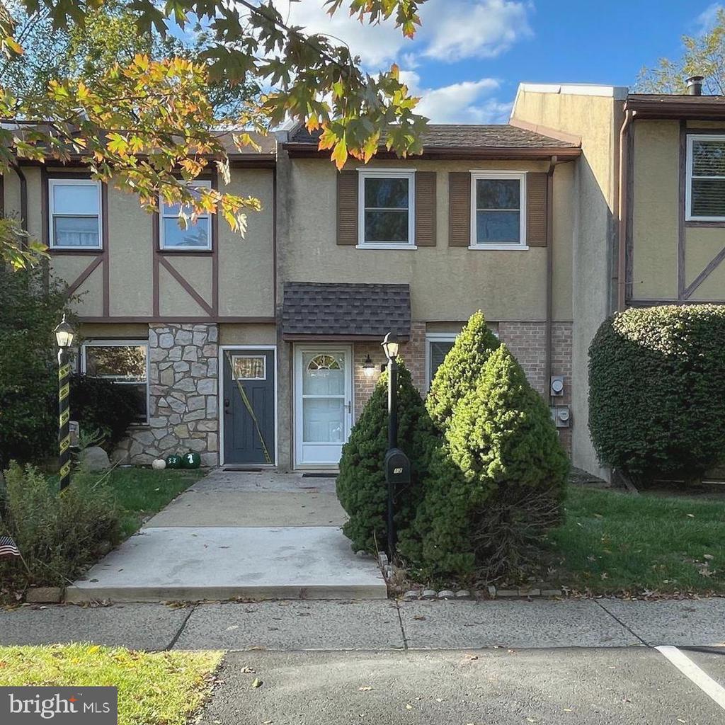 1000 JACKSONVILLE ROAD 12