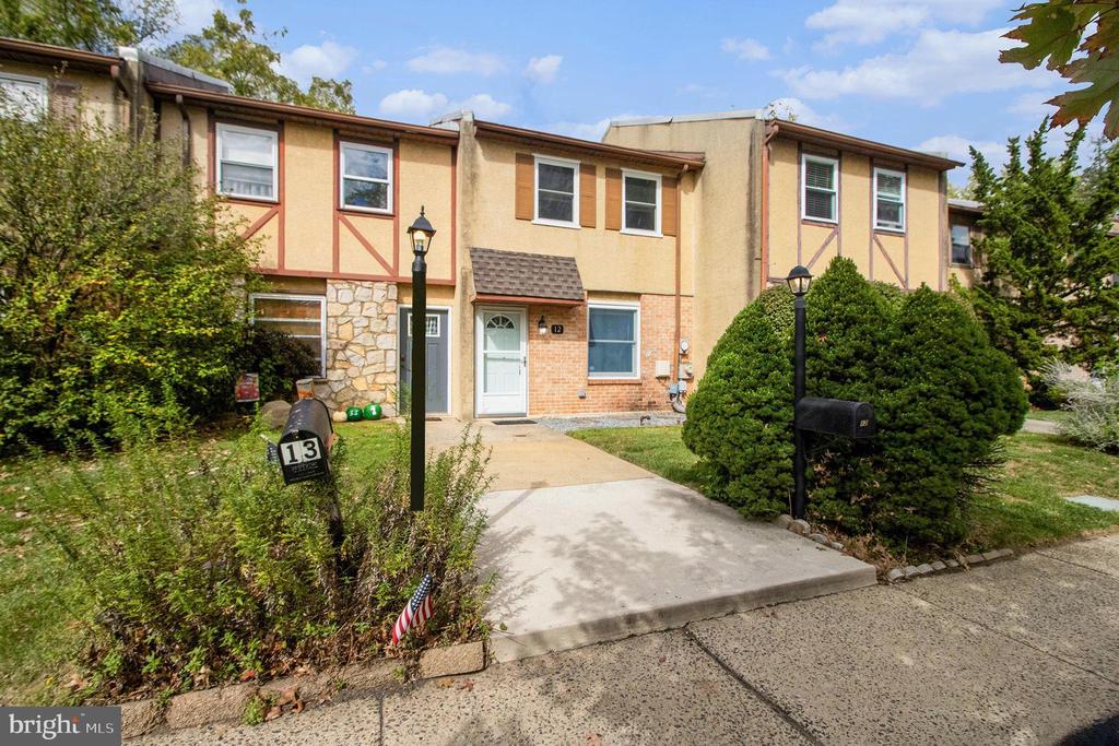 1000 JACKSONVILLE ROAD 12
