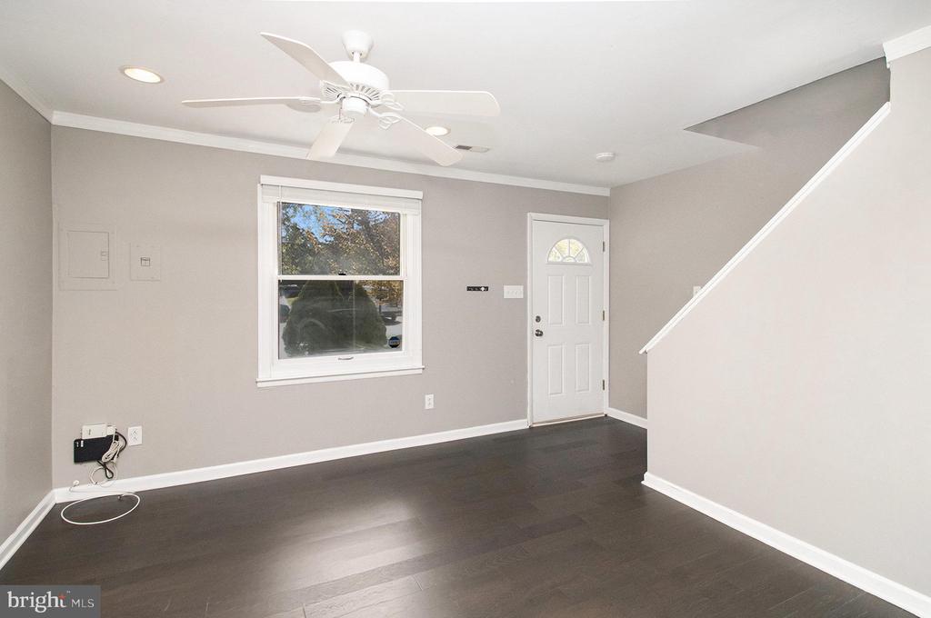 1000 JACKSONVILLE ROAD 12