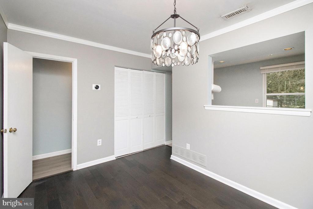 1000 JACKSONVILLE ROAD 12