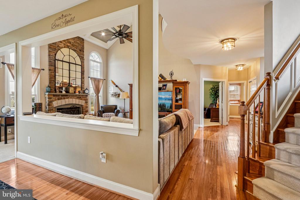 433 ELIZABETH WAY