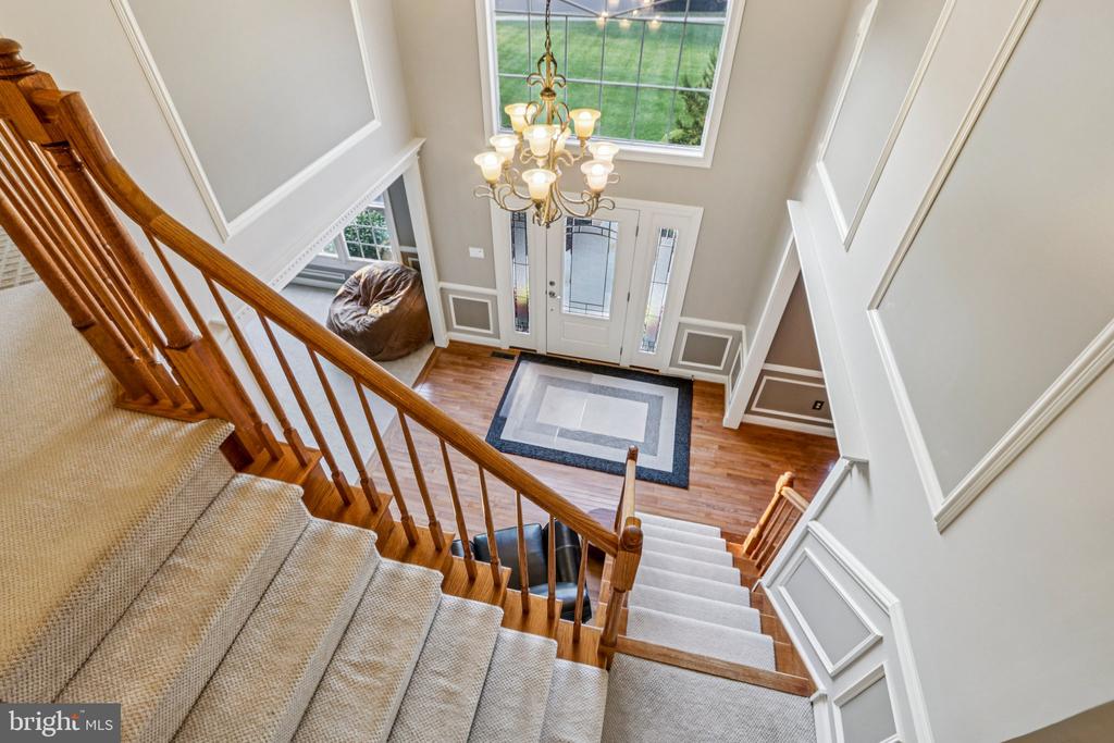 433 ELIZABETH WAY