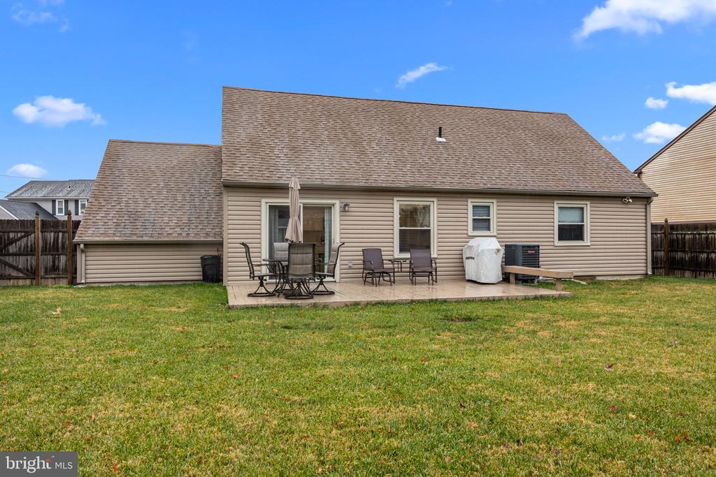604 IVA LANE
