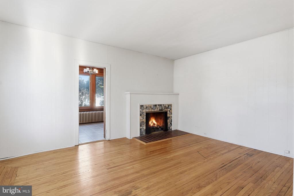 309 VINE STREET