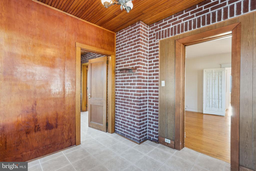 309 VINE STREET