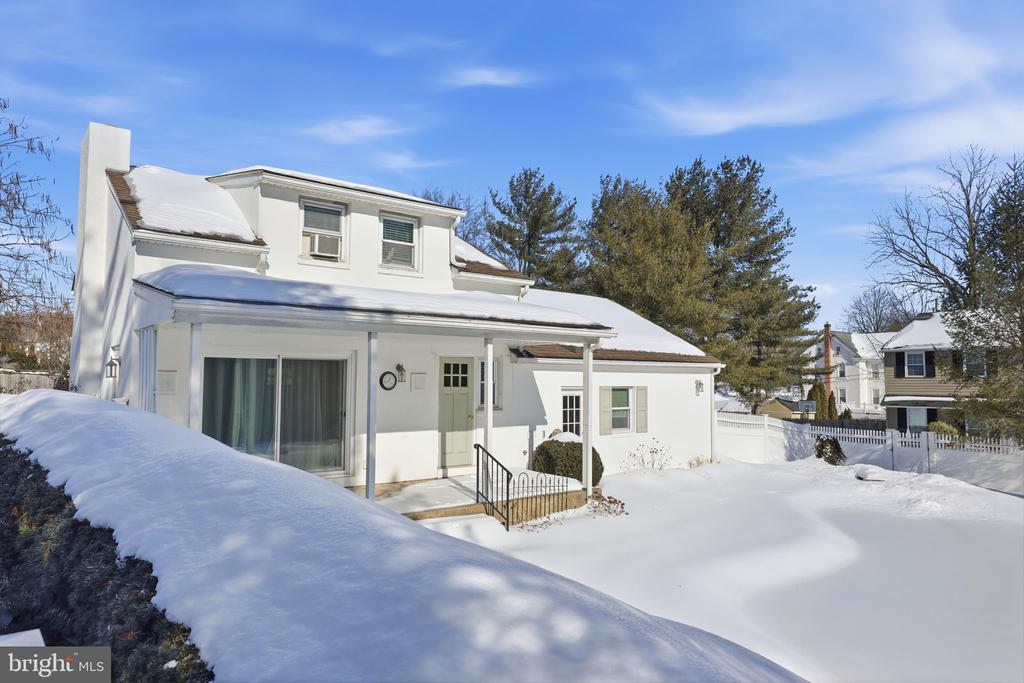 309 VINE STREET