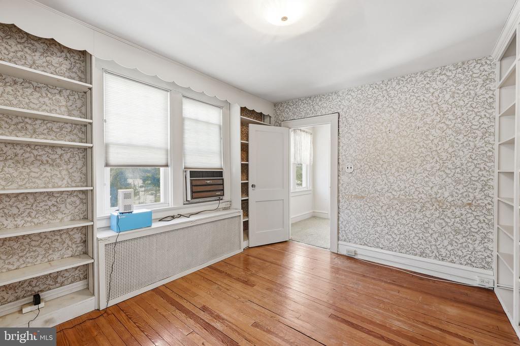 309 VINE STREET