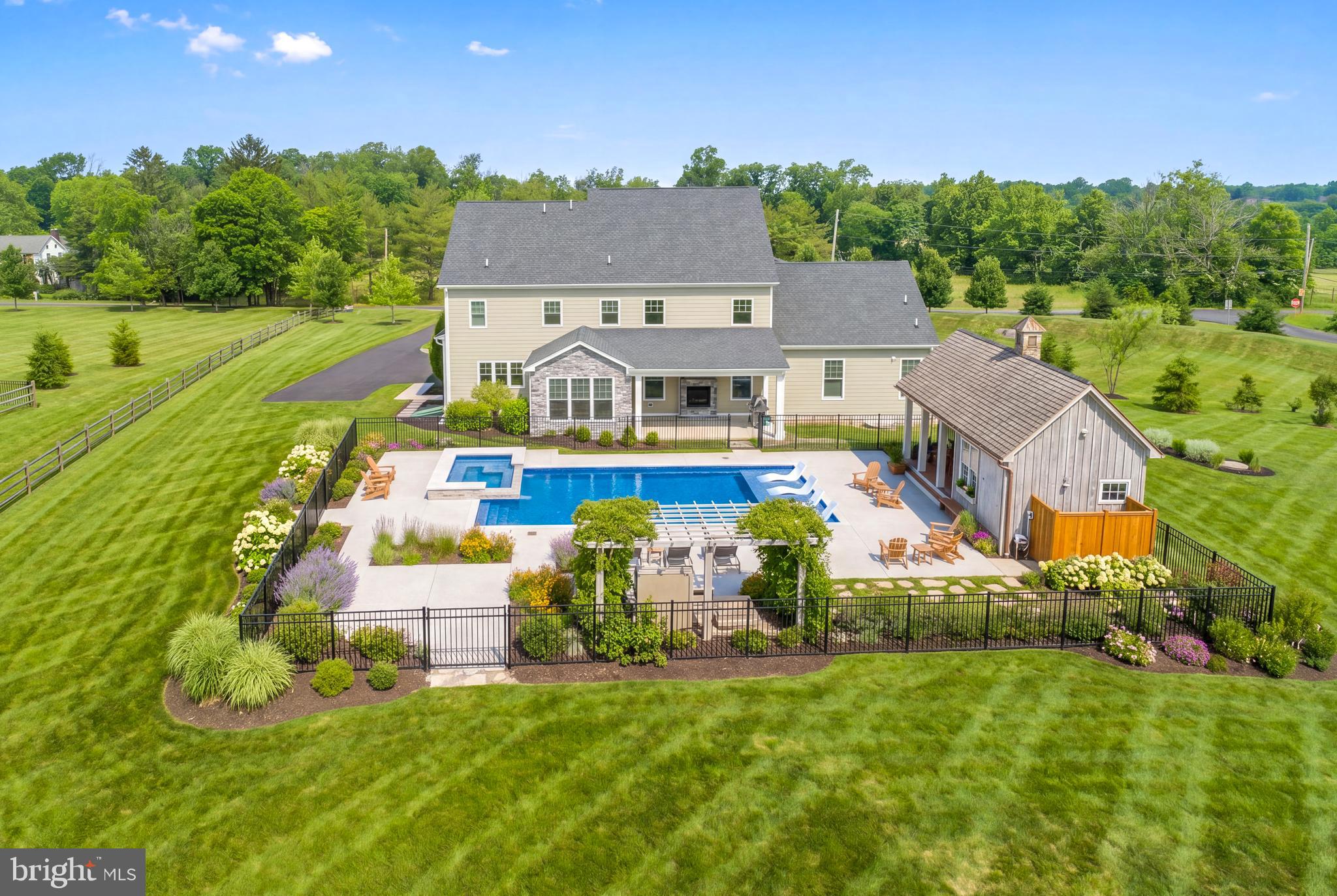 1161 UPPER STUMP ROAD