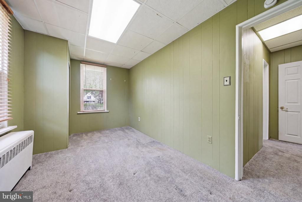 2194 HARMONY LANE