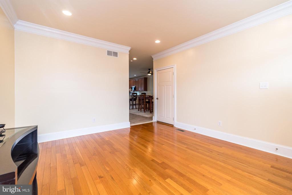 3145 INDEPENDENCE COURT