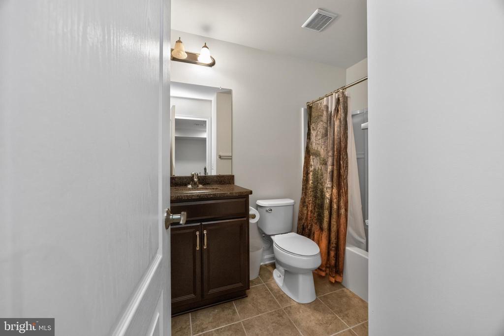 2314 MACIS CIRCLE