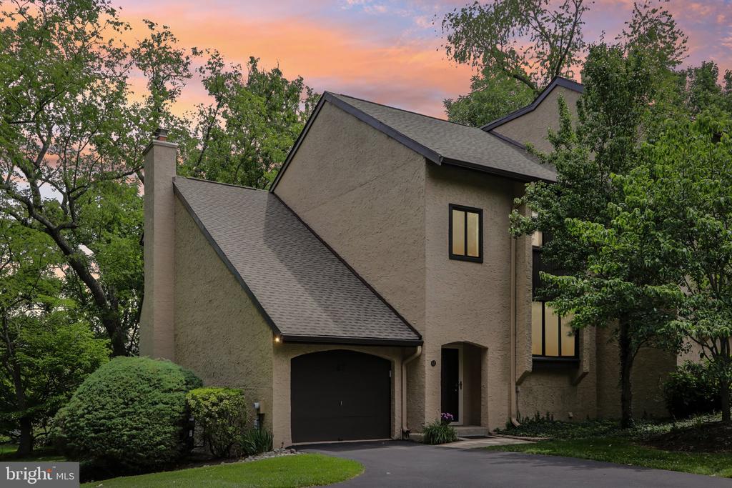 67 GOLF CLUB DRIVE