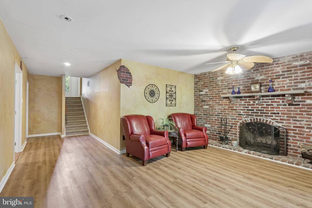 67 GOLF CLUB DRIVE