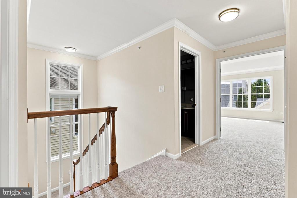 406 DORNISHWOOD PLACE