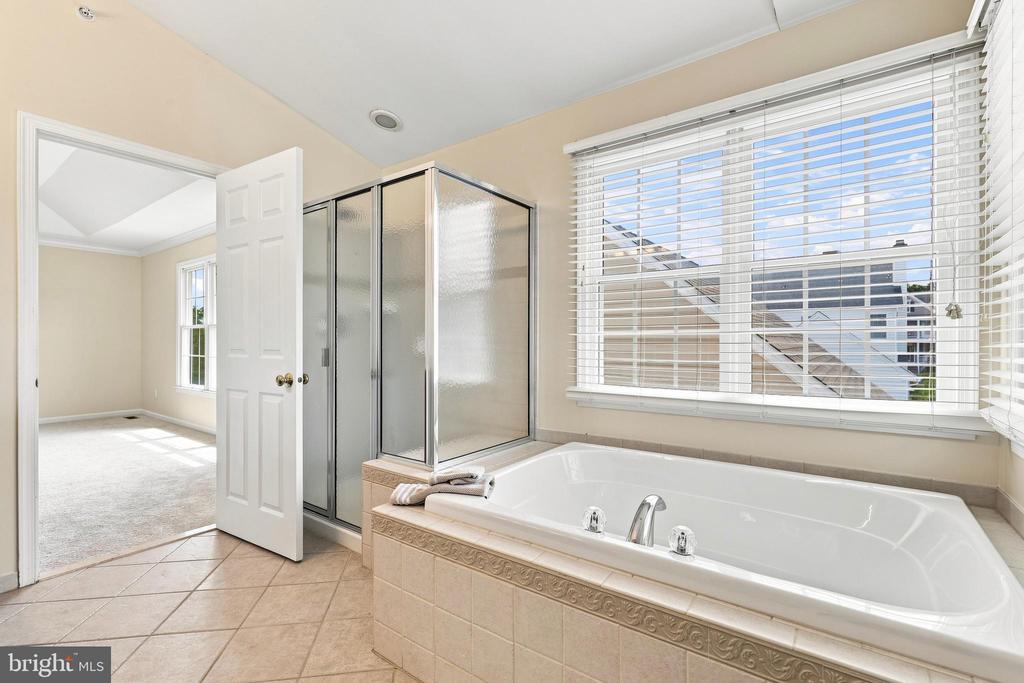 406 DORNISHWOOD PLACE
