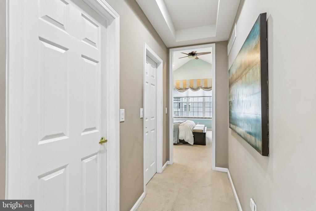 307 INGLETON COURT
